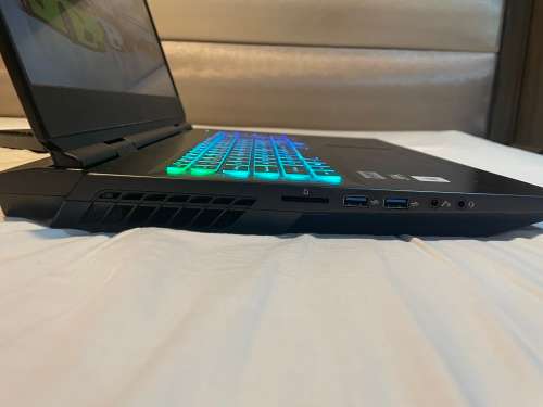 sager/metabox g170km g rtx 3070 i9 11900k laptop