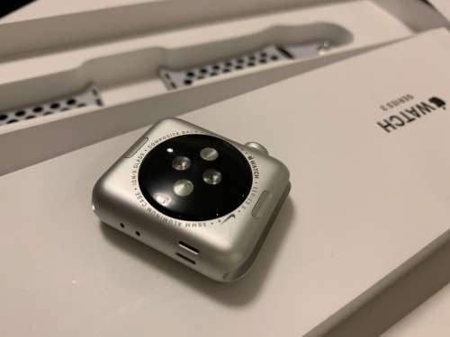 Apple Watch Series 3 38mm Nike - Silver - Certified Preowned - Grade A