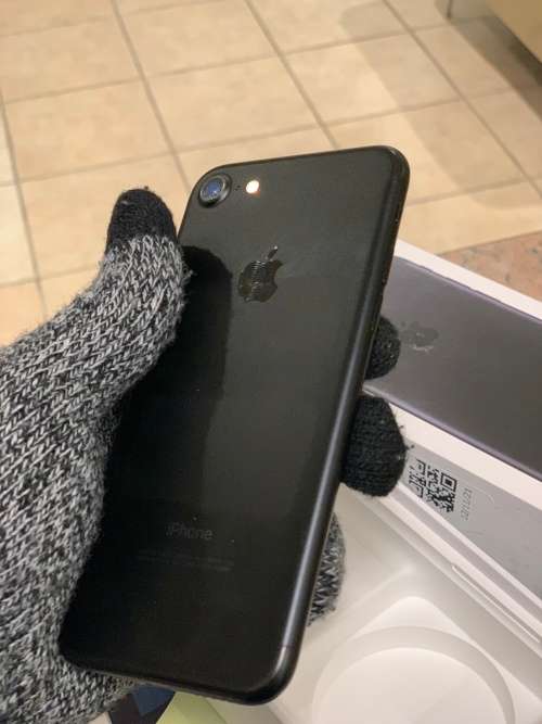 iPhone 7 32GB LTE - Black - Certified Preowned - Grade A ~ Like New