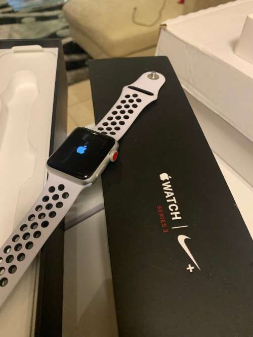 Apple Watch Series 3 38mm GPS Nike Sport Edition - Silver - Certified Preowned - Grade A ~Like New