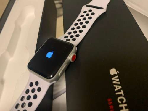 Apple Watch Series 3 38mm GPS Nike Sport Edition - Silver - Certified Preowned - Grade A ~Like New