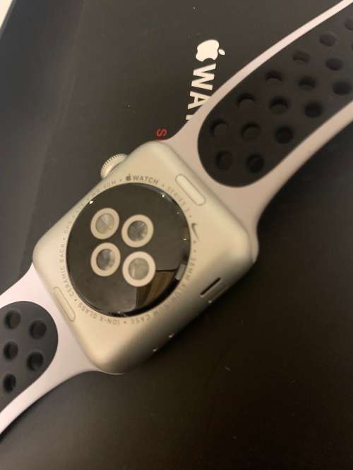 Apple Watch Series 3 38mm GPS Nike Sport Edition - Silver - Certified Preowned - Grade A ~Like New