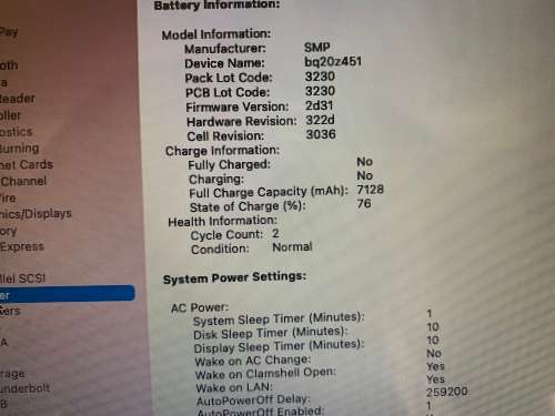 Macbook Air 13-inch - Silver - 4GB - 128GB - Preowned - Grade A  ~ Like New ~ FREE Shipping