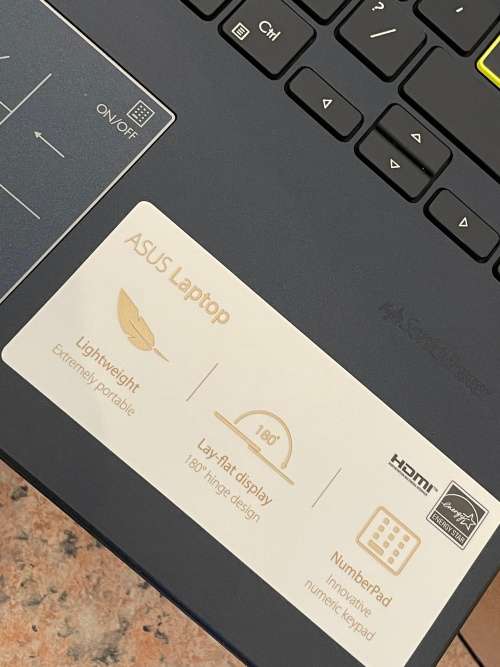 Asus E410M - Intel - 4GB RAM - SSD LAPTOP ~Brand New ~FREE Shipping