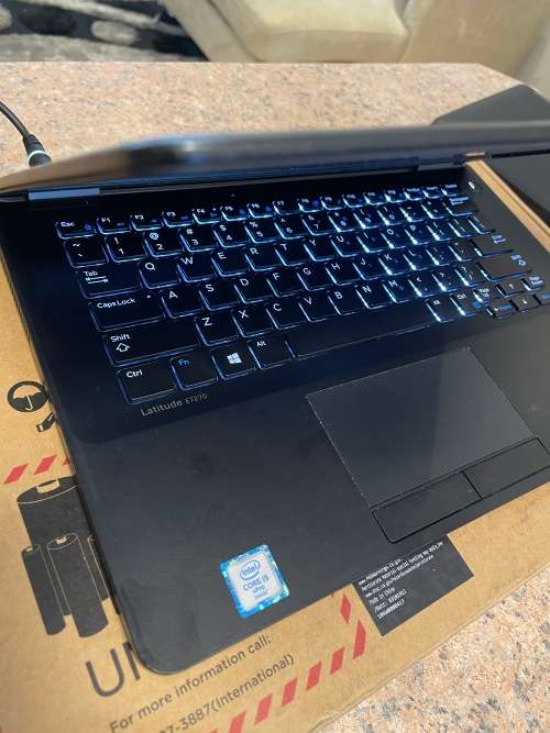 Dell Latitude E7270 Laptop - Intel Core i7 - 8GB RAM - 512GB SSD ~Windows 11 Pro Office 2021