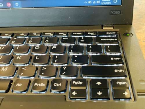 Lenovo Thinkpad X260 Laptop - Intel Core i5 - 8GB RAM - 256GB SSD -Like New ~FREE 32GB Memory Stick
