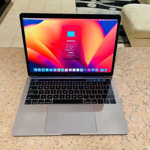 2017 Apple Macbook Pro 13-inch Retina Display - Intel Core i5 - 16GB RAM - 256GB SSD Touchbar Sensor
