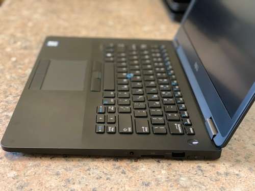 Dell Latitude Laptop E7470 - Intel Core i5 - 8GB RAM - 512GB SSD ~Windows 11 Pro Office 2021