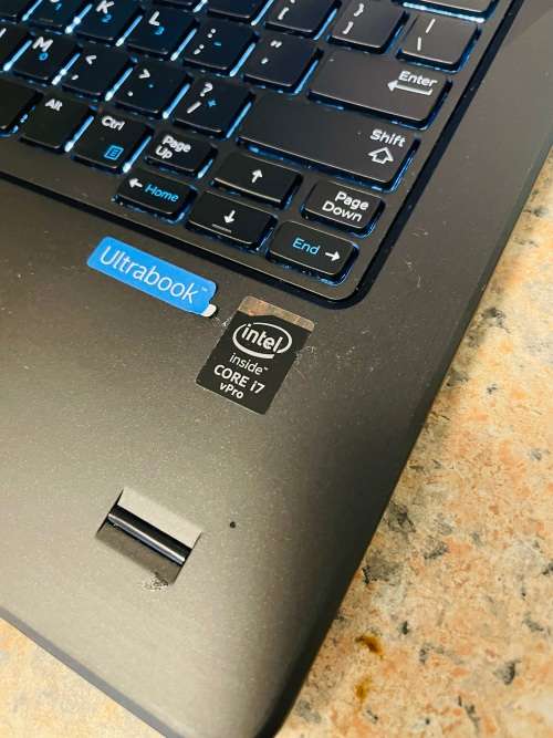 Dell Latitude E7250 Laptop - Intel Core i7 - 16GB RAM - 256GB SSD ~Grade A Windows 11 Activated