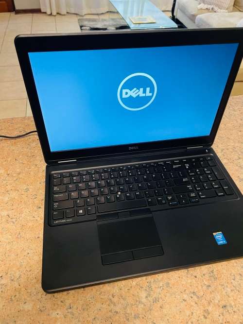 Dell Latitude E5540 Laptop - Intel Core i7 - 8GB RAM - 256GB SSD - Grade A ~FREE 64GB Memory Stick