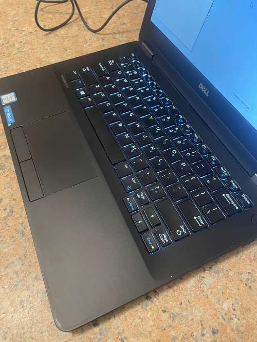Dell Latitude E7270 Laptop - Intel Core i5 - 16GB RAM - 512GB SSD ~Windows 11 Office 2021