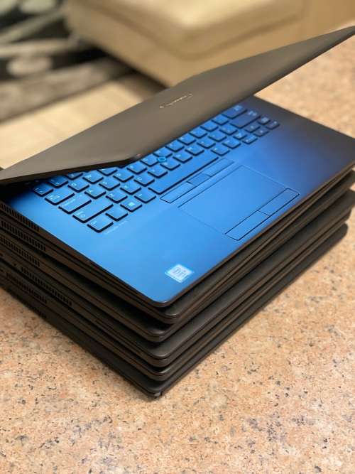 Dell Latitude Laptop E7470 - Intel Core i5 - 8GB RAM - 512GB SSD ~Windows 11 Pro Office 2021