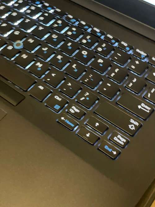 Dell Latitude E7450 Laptop - Intel Core i7 - 8GB RAM - 512GB SSD ~Windows 11 Pro Office 2021