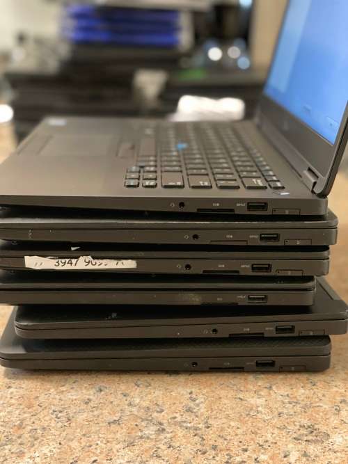 Dell Latitude E7470 Laptop - Intel Core i7 - 16GB RAM - 512GB SSD Grade A Windows 11 Pro Office 2021
