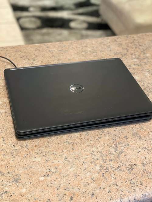 Dell Latitude E7450 Laptop - Intel Core i5 - 16GB RAM - 256GB SSD Windows 11 Pro & Office 2021