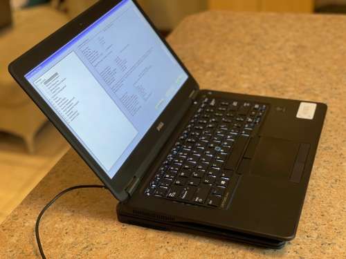 Dell Latitude E7450 Laptop - Intel Core i5 - 16GB RAM - 256GB SSD Windows 11 Pro & Office 2021