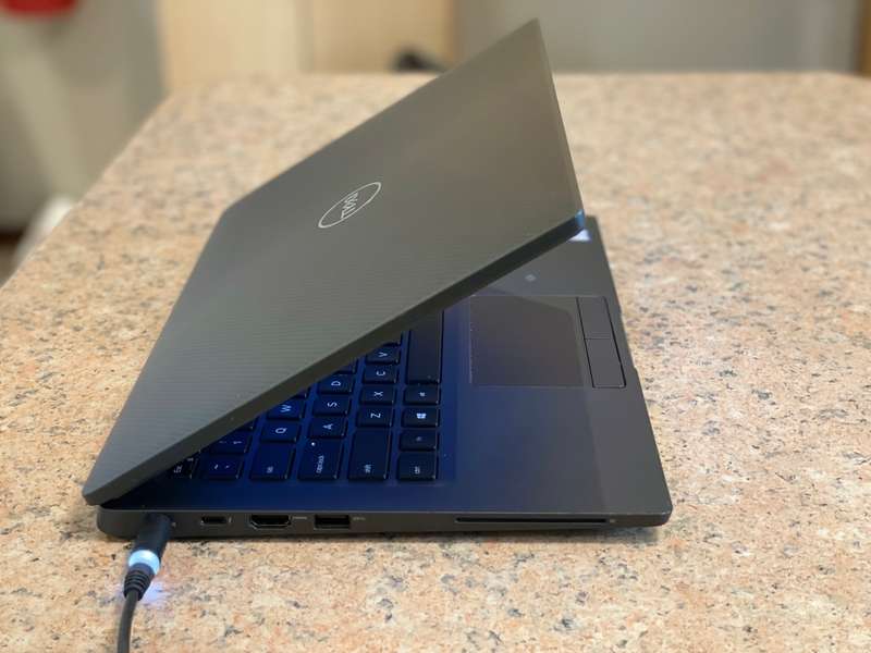 Dell Latitude 7300 Laptop - Intel Core i7 8th Gen - 8GB RAM - 256GB SSD Windows 11 Pro Office 2021