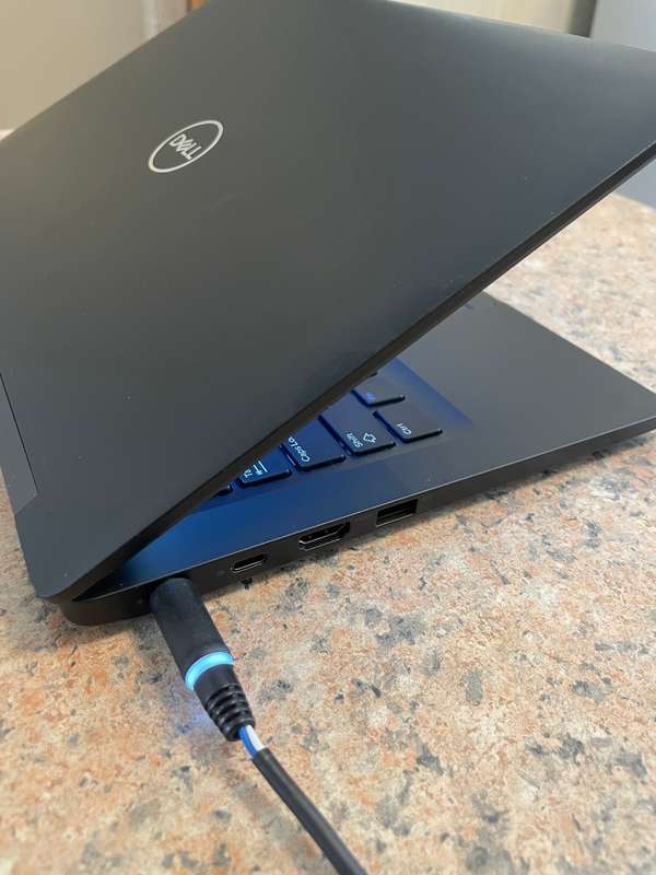 Dell Latitude 7390 Laptop - Intel Core i5 8th Gen - 16GB RAM - 256GB SSD Windows 11 Pro Office 2021