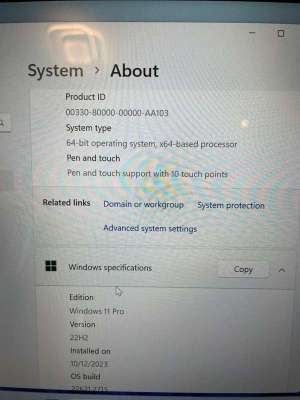 Dell Latitude 5300 2-in-1 Touch Laptop - Intel Core i5 8th Gen 16GB RAM - 256GB SSD FREE 64GB Stick
