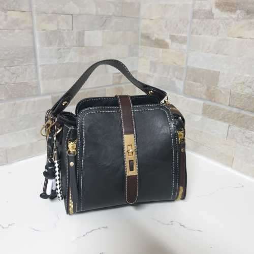 ladies handbag