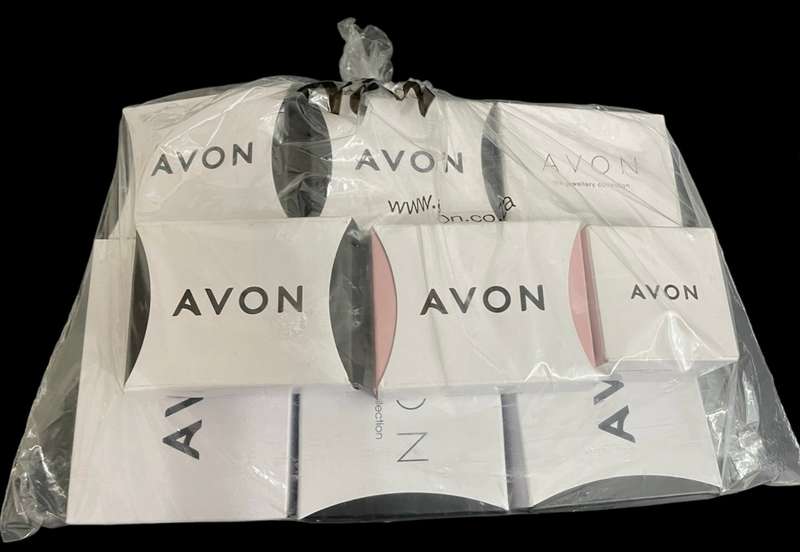 Avon Jewellery Mystery Lot of 10