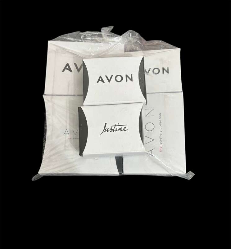 Avon Jewellery Lot of 6