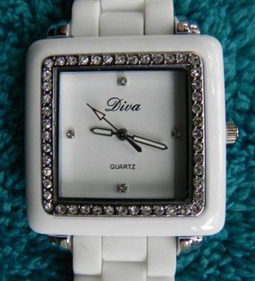 DIVA QUARTZ WHITE AND SILVER LADIES WATCH