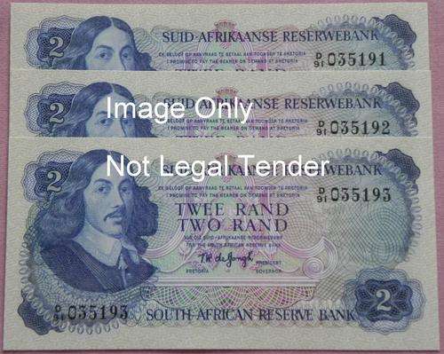 SA R5 UNC BANKNOTES X3 IN SERIES