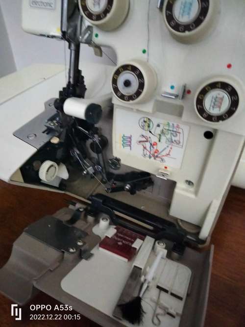 Bernina Bernette 335 Overlocker