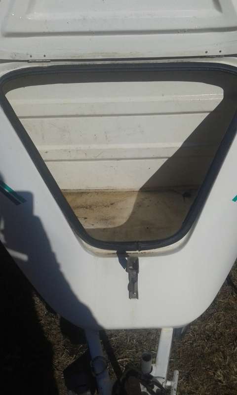 Glider trailer.Sparewheel included.No paperwork.Needs new shocks on canopy.Collection only.