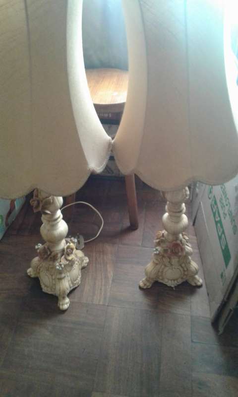 2 x Nice lamps.Valued at R 1800.Needs some repairs.Pick up only.