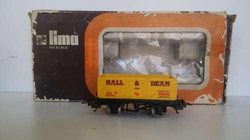 Lima Ho wagons