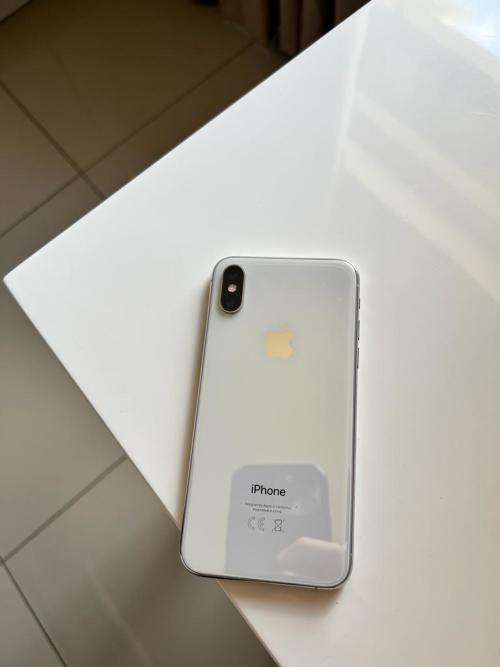 iPhone XS 64Gb