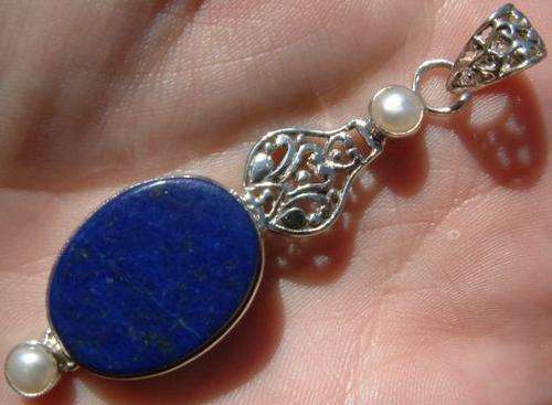 Solid Silver and Lapis Lazuli pendant