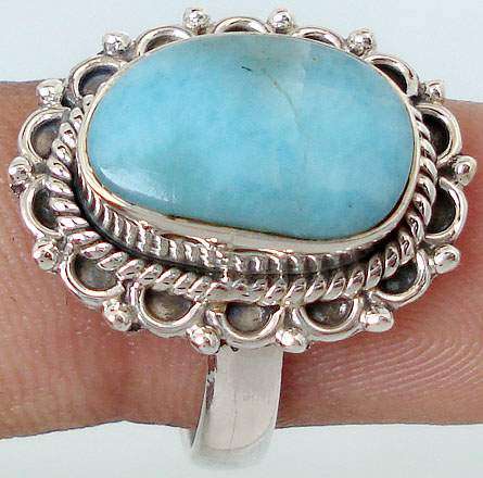 Gorgeous Size 8 Solid Silver Larimar Ring...