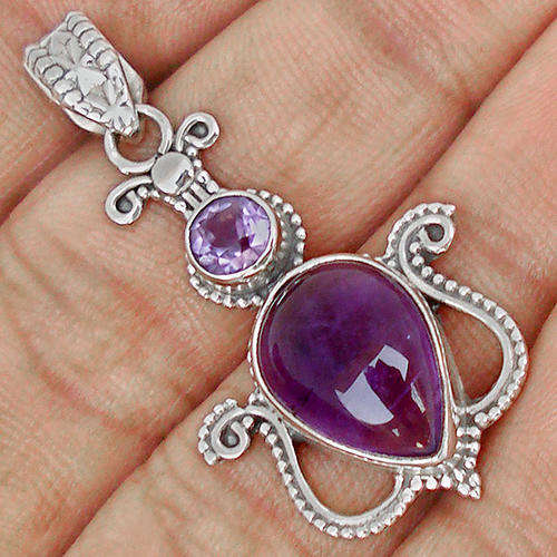 Exquisite Solid Silver and Amethyst pendant...