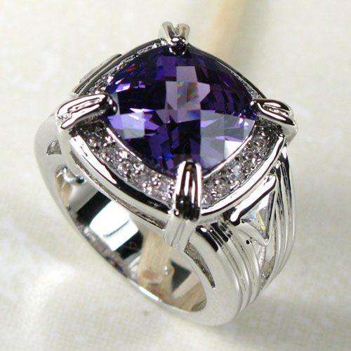 Exquisite Sterling Silver & Amethyst ring...