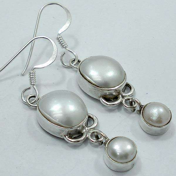 **CLEARANCE SALE**Exquisite 925 Sterling Silver & Pearl Earrings...