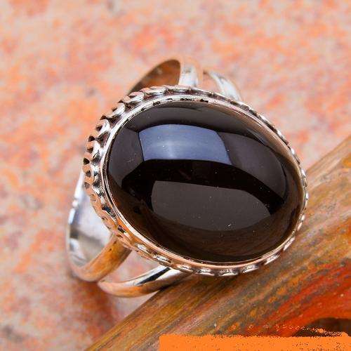 Gorgeous Solid Silver Black Onyx ring...