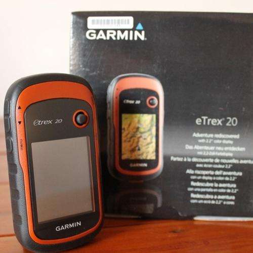 Garmin eTrex 20 Bundle (Includes Maps and Bicycle Mount)