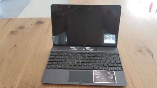 ASUS eK Vivo Tab RT TF600T
