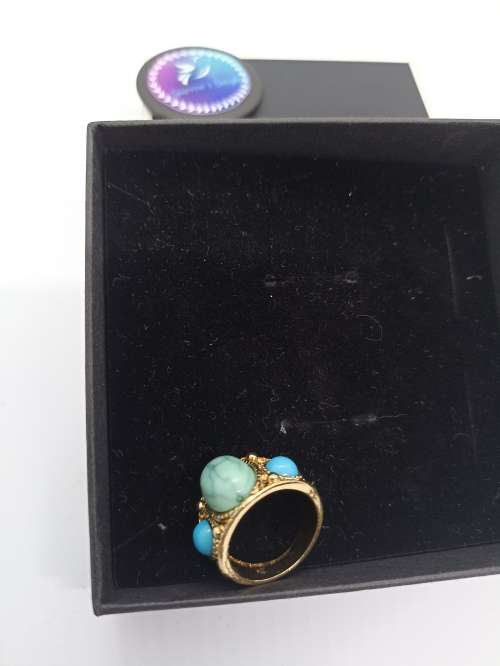 Ring : Turquoise (Aqua) 3 Stones, Gold plated, Size small - fits ring size K and half