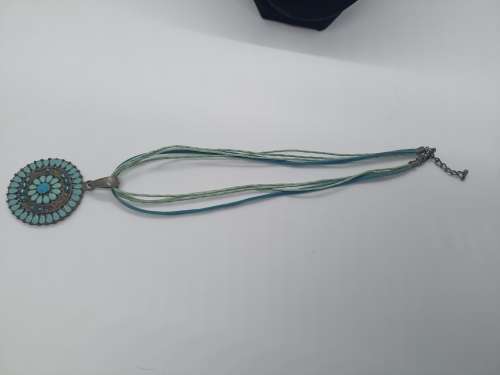 Necklace : Turquoise (Aqua) Round Pendant