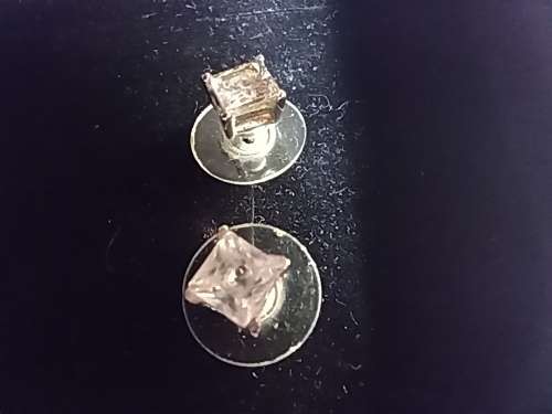 Studs : Square Cubic Earrings
