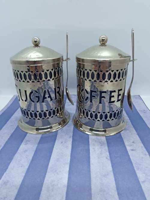 VINTAGE (NEVER USED) : Stunning silver-tone sugar storage canister with liner and spoon
