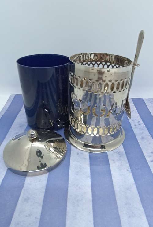 VINTAGE (NEVER USED) : Stunning silver-tone sugar storage canister with liner and spoon
