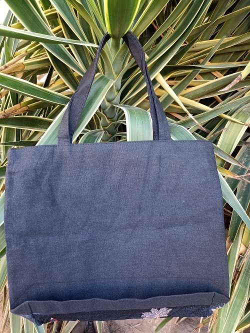 NEW : Maxi Canvas Tote Bag with Owl Print Design (2 Owls)