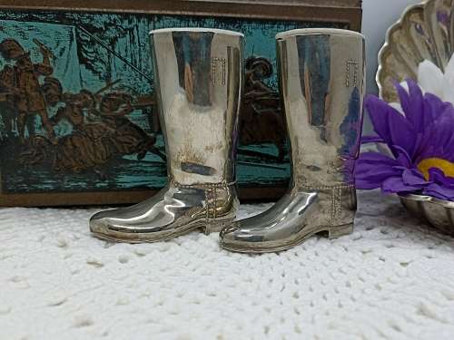 VINTAGE :  Spirit Measures : Silver Plated GRENADIER Riding Boots
