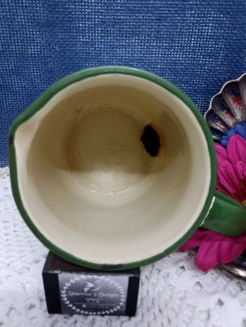 VINTAGE : Cream Enamel Jug
