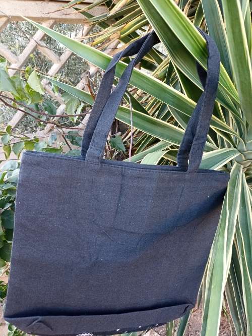 NEW : Maxi Canvas Tote Bag with Owl Print Design (2 `winter` owls)